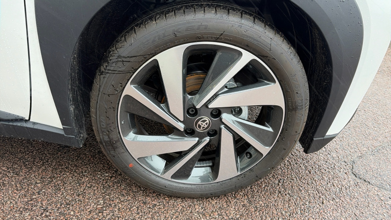 Toyota Aygo X 1.0 VVT-i Edge 5dr Petrol Hatchback